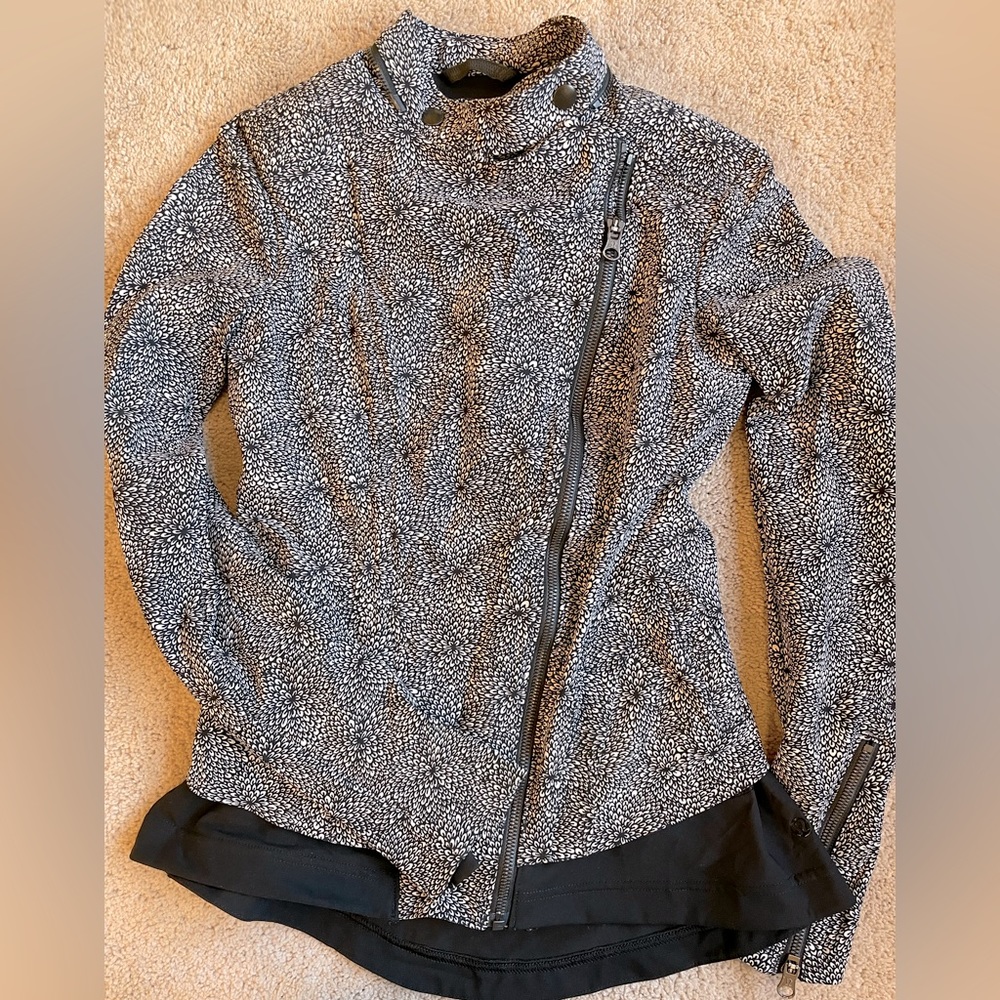 Lululemon Jacket